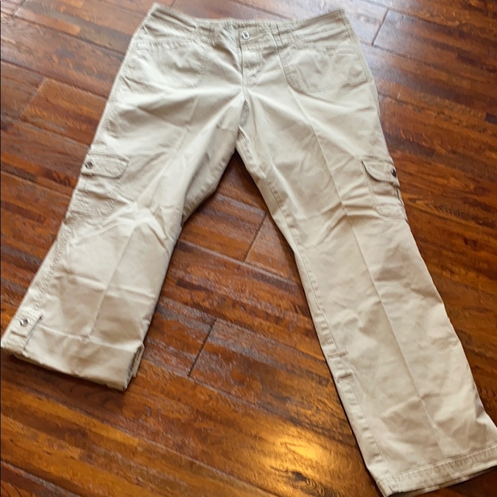 Sonoma Pants/Capris